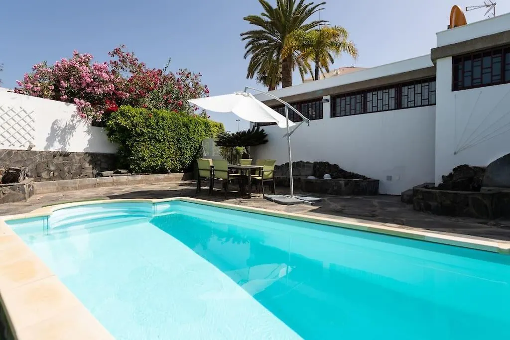 Villa El Trebol De 4 Hojas, Junto Al Mar, Piscina Privada San Bartolome de Tirajana  Holiday home