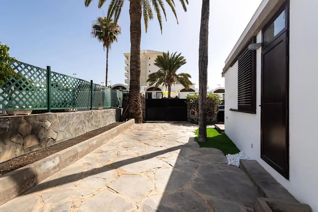 Holiday home Villa El Trebol De 4 Hojas, Junto Al Mar, Piscina Privada San Bartolome de Tirajana  Spain